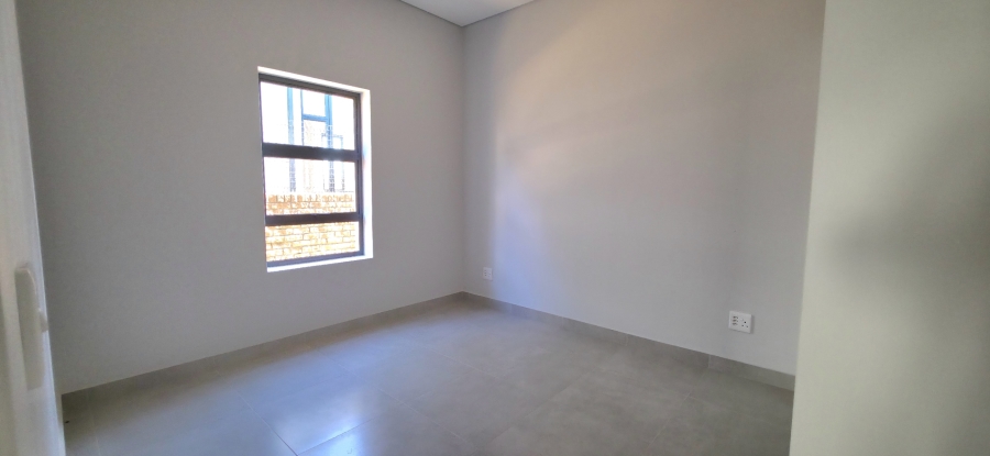 2 Bedroom Property for Sale in Hartland Lifestyle Estate Western Cape